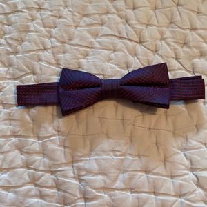 Boys adjustable bow tie-Red and Navy